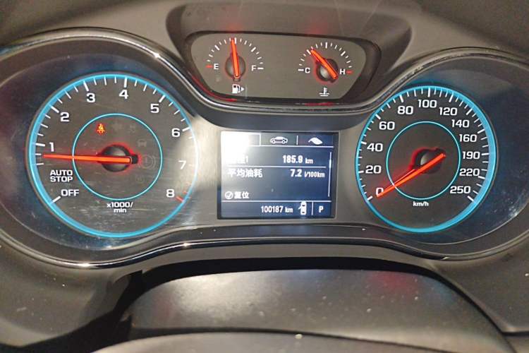 Used Chevrolet Cruze 2018 320 Automatic Pioneer Sunroof Edition Instrument Cluster