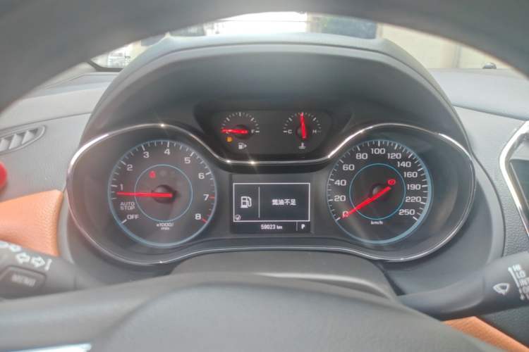 Used Chevrolet Cruze 2018 320 Automatic Pioneer Sunroof Edition Instrument Cluster