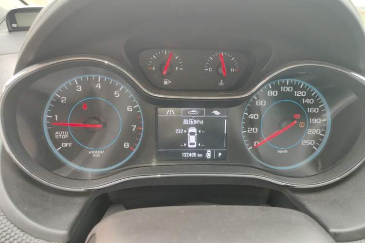 Used Chevrolet Cruze 2018 320 Automatic Pioneer Sunroof Edition Instrument Cluster