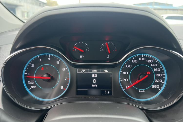 Used Chevrolet Cruze 2018 Redline 320 Automatic Pioneer Edition Instrument Cluster