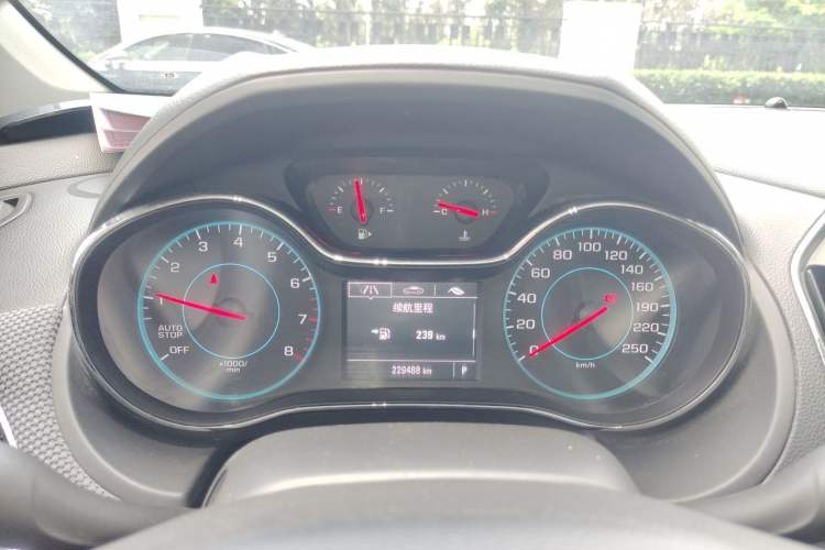 Used Chevrolet Cruze 2018 320 Automatic Pioneer Sunroof Edition Instrument Cluster