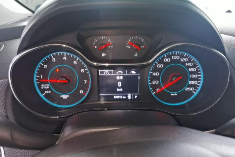 Used Chevrolet Cruze 2018 320 Automatic Pioneer Sunroof Edition Instrument Cluster