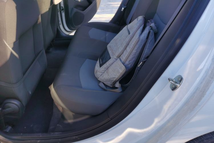 Used Chevrolet Cruze 2018 320 Automatic Pioneer Sunroof Edition Interior 4