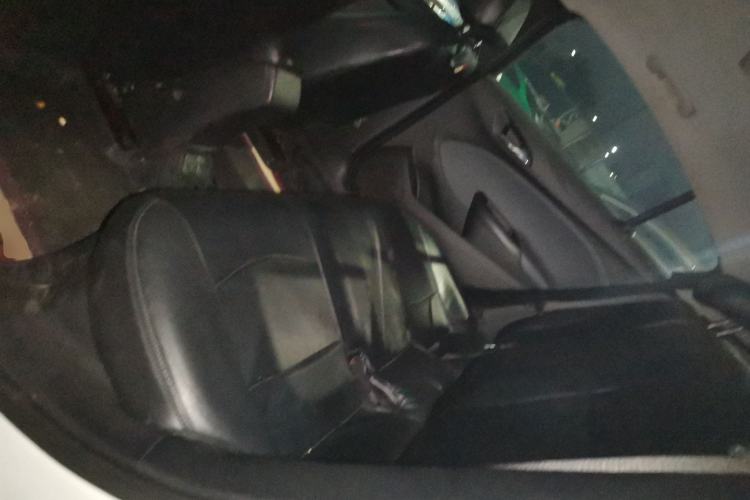 Used Chevrolet Cruze 2018 320 Automatic Pioneer Sunroof Edition Interior 4