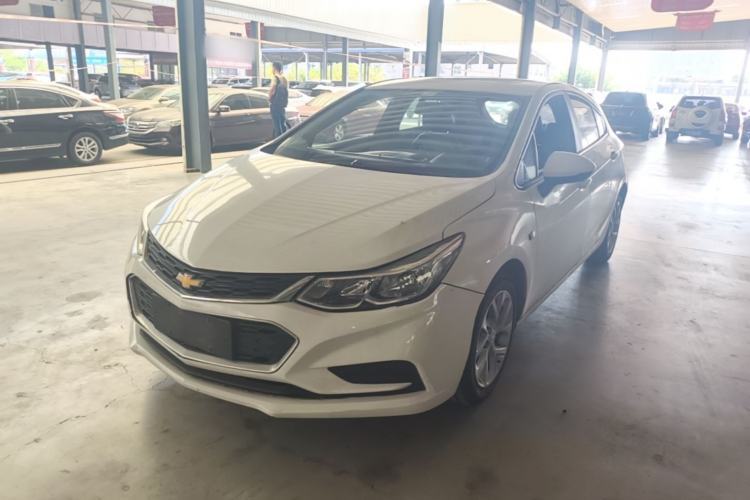 Used Chevrolet Cruze 2018 Hatchback 320 Automatic Pioneer Sunroof Edition Guazi used car, China used car export, Used car for sale, Used Chevrolet cars, Cheapest cars for sale