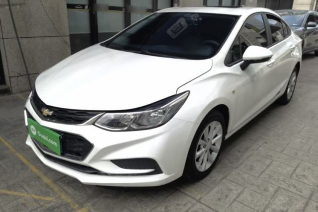 Used Chevrolet Cruze 2018 320 Automatic Pioneer Sunroof Edition