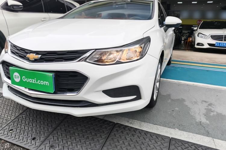 Used Chevrolet Cruze 2018 320 Automatic Pioneer Sunroof Edition Left Front Headlight
