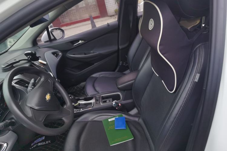 Used Chevrolet Cruze 2018 320 Automatic Pioneer Sunroof Edition Left Front Seat