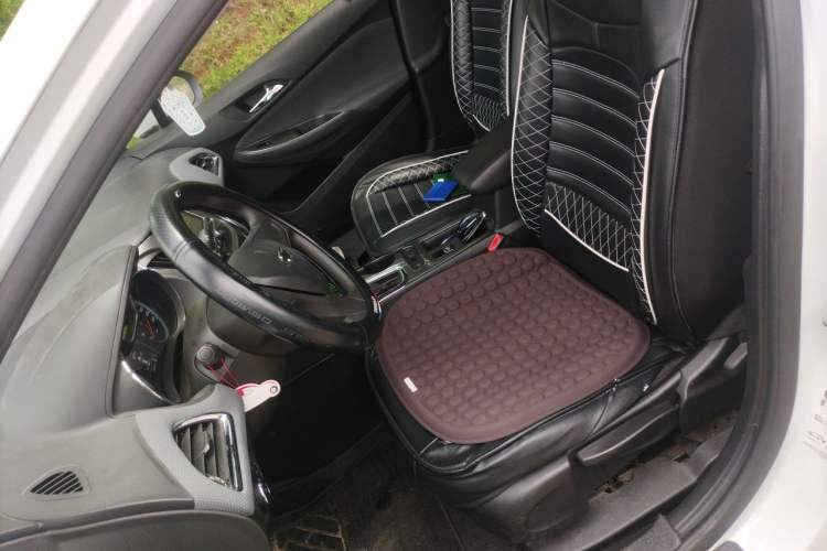 Used Chevrolet Cruze 2018 320 Automatic Pioneer Sunroof Edition Left Front Seat