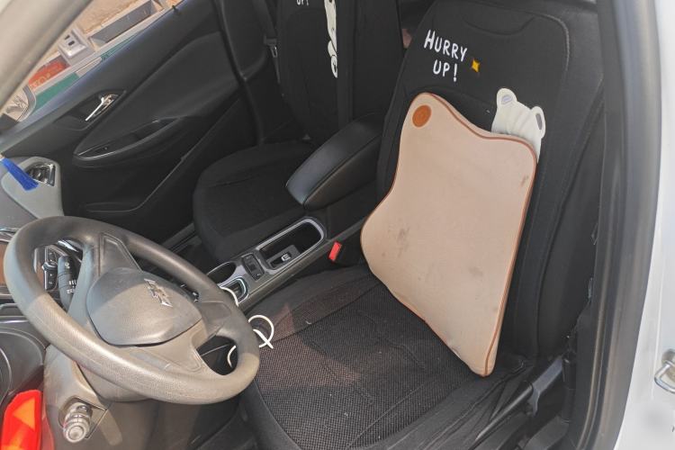 Used Chevrolet Cruze 2018 Redline 320 Automatic Pioneer Edition Left Front Seat