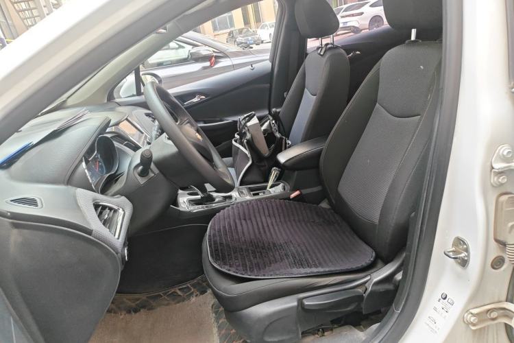 Used Chevrolet Cruze 2018 Revised Version 320 Automatic Pioneer Edition Left Front Seat