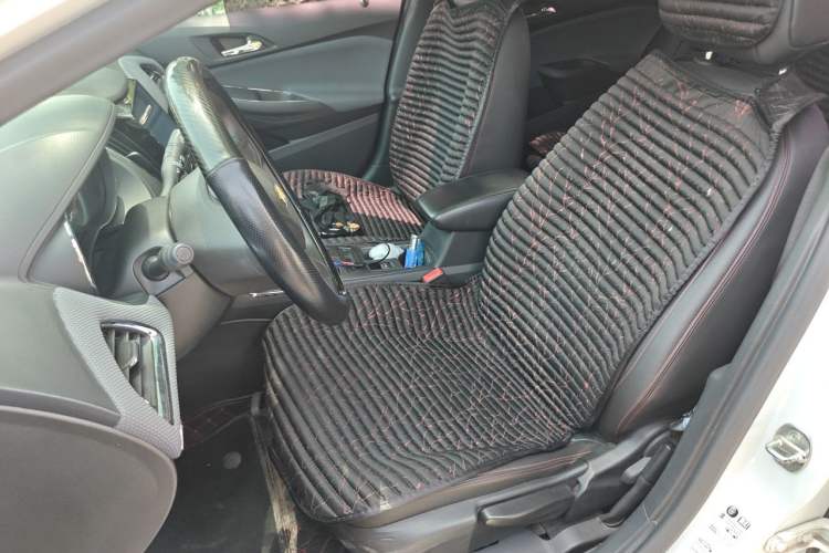 Used Chevrolet Cruze 2018 320 Automatic Pioneer Sunroof Edition Left Front Seat