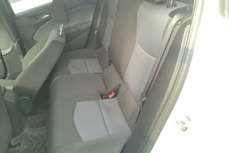 Used Chevrolet Cruze 2018 Redline 320 Automatic Pioneer Edition Left Rear Seat