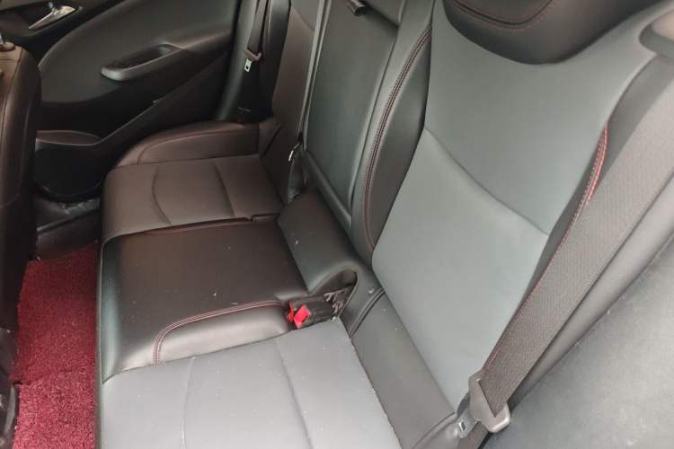 Used Chevrolet Cruze 2018 Redline 330T Dual-Clutch Flagship Edition Left Rear Seat