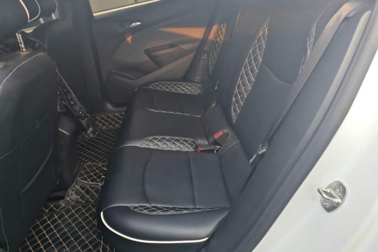 Used Chevrolet Cruze 2018 Redline 320 Automatic Pioneer Edition Left Rear Seat