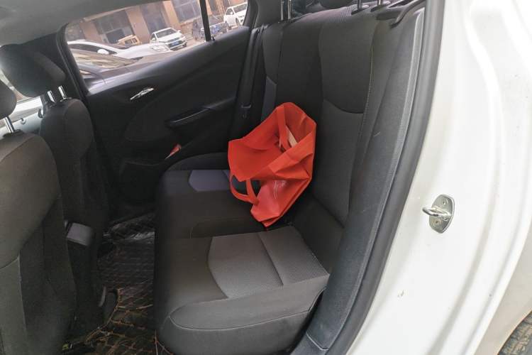 Used Chevrolet Cruze 2018 Revised Version 320 Automatic Pioneer Edition Left Rear Seat