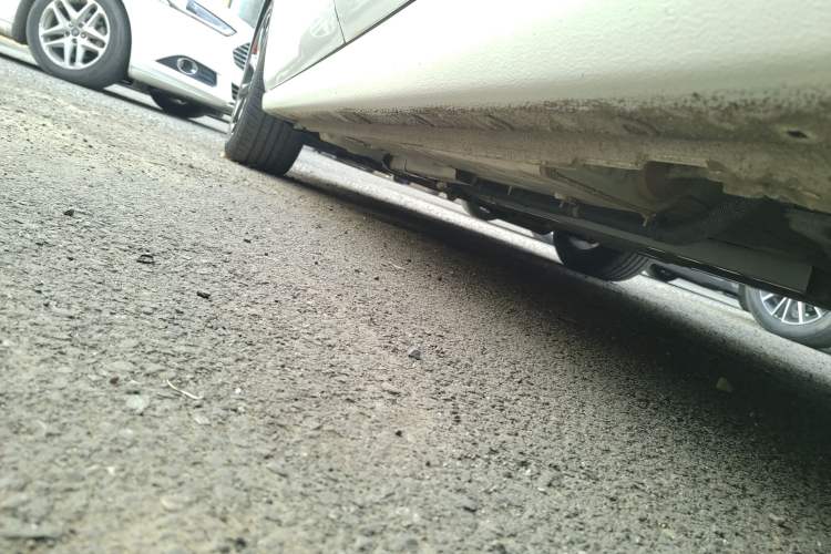 Used Chevrolet Cruze 2018 Redline 320 Automatic Pioneer Edition Left Side Sill