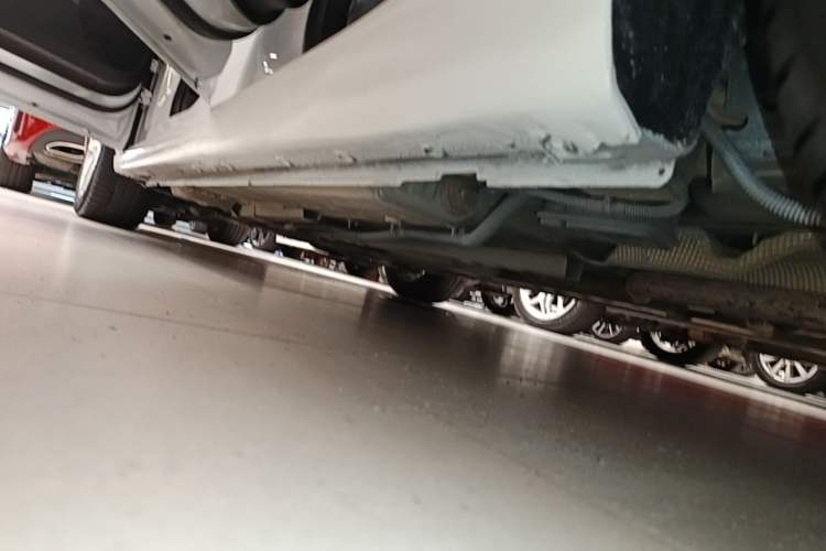 Used Chevrolet Cruze 2018 320 Automatic Xuanfeng Urban Edition Left Side Sill