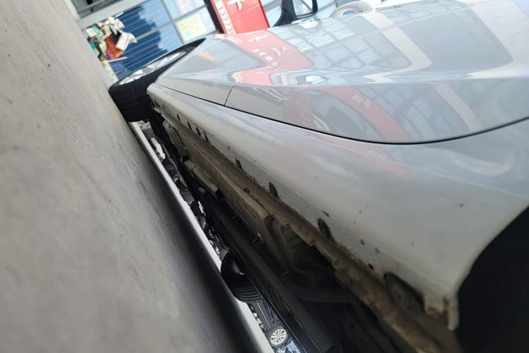 Used Chevrolet Cruze 2018 330T Dual-Clutch Xuanfeng Edition Left Side Sill