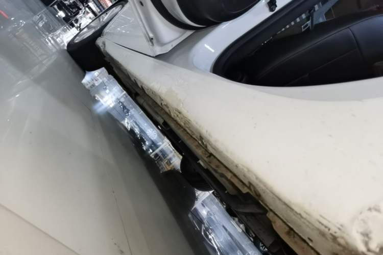 Used Chevrolet Cruze 2018 320 Automatic Pioneer Sunroof Edition Left Side Sill