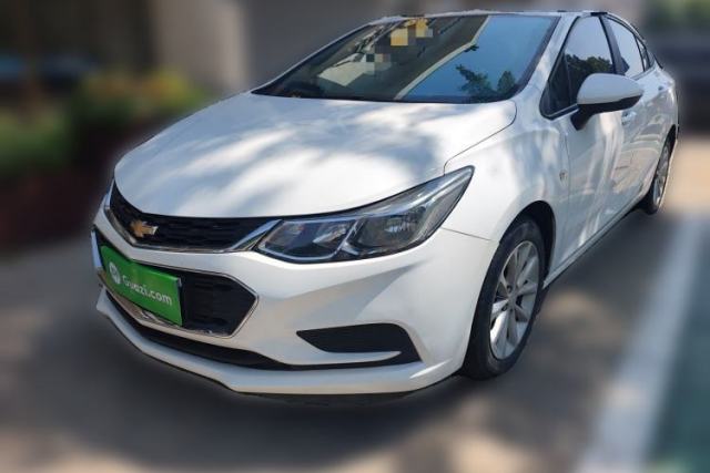 Used Chevrolet Cruze 2018 320 Automatic Pioneer Sunroof Edition