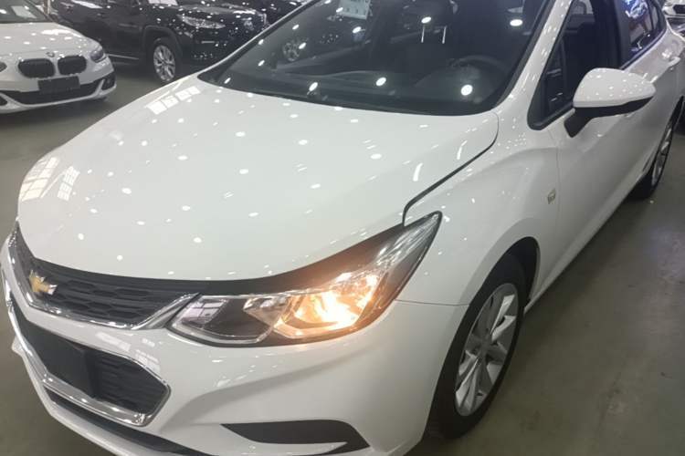 Used Chevrolet Cruze 2018 320 Automatic Pioneer Sunroof Edition Guazi used car, China used car export, Used car for sale, Used cars, Cheapest cars for sale