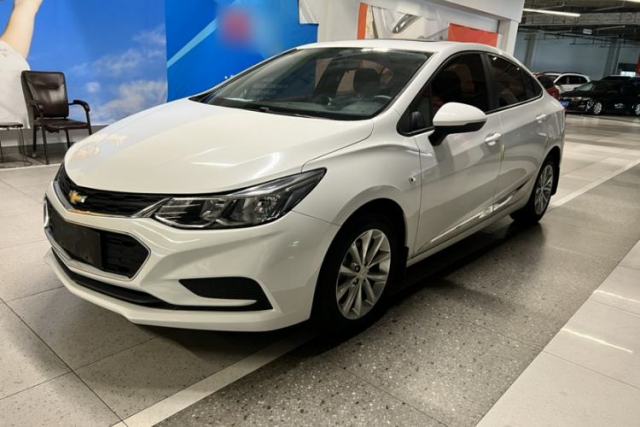 Used Chevrolet Cruze 2018 320 Automatic Pioneer Sunroof Edition