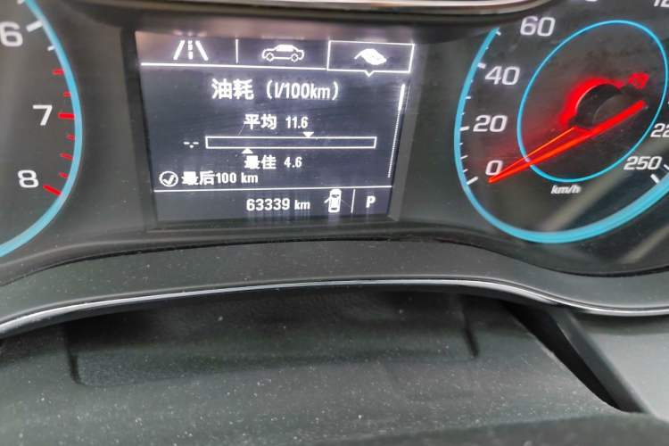 Used Chevrolet Cruze 2018 320 Automatic Pioneer Sunroof Edition Odometer Close Up