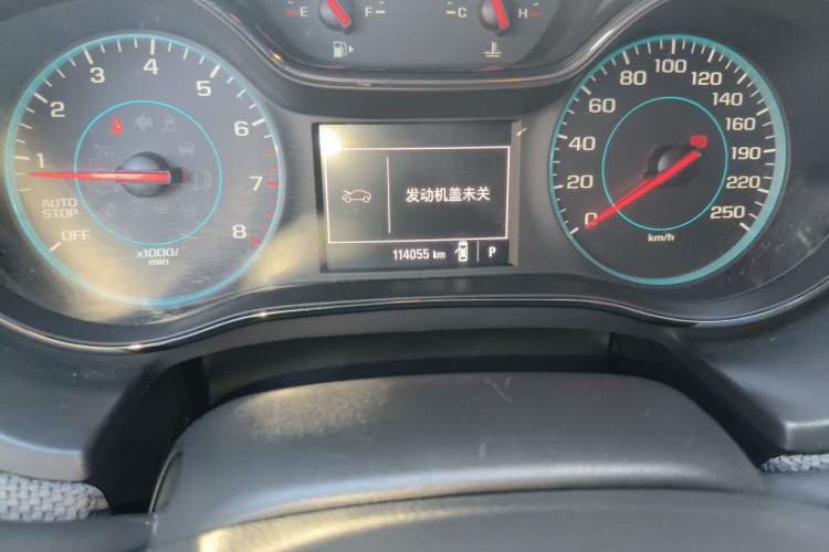 Used Chevrolet Cruze 2018 320 Automatic Pioneer Sunroof Edition Odometer Close Up