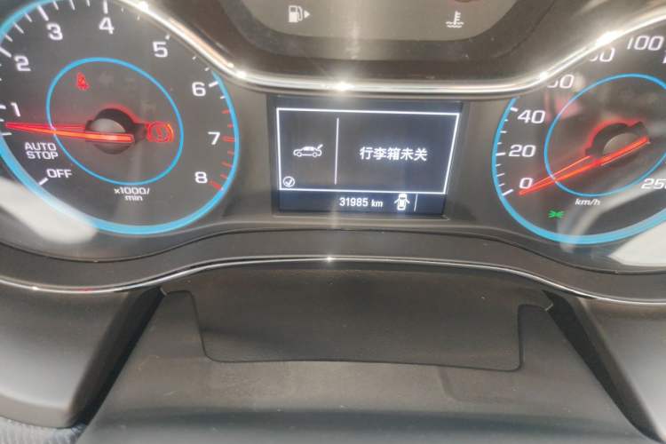 Used Chevrolet Cruze 2018 Revised Version 320 Manual Xuanfeng Edition Odometer Close Up