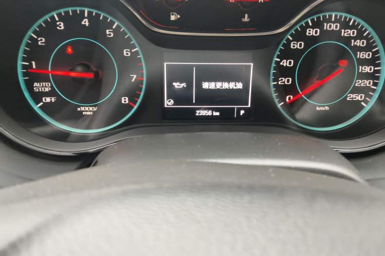Used Chevrolet Cruze 2018 320 Automatic Pioneer Sunroof Edition Odometer Close Up