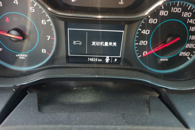 Used Chevrolet Cruze 2018 320 Automatic Pioneer Sunroof Edition Odometer Close Up