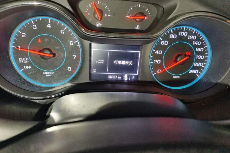 Used Chevrolet Cruze 2018 320 Automatic Pioneer Sunroof Edition Odometer Close Up