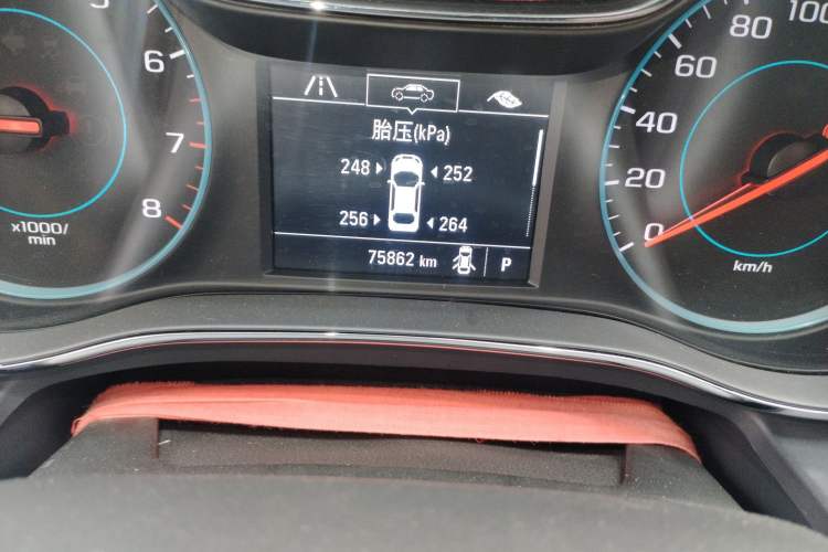 Used Chevrolet Cruze 2018 Revised Version 320 Automatic Pioneer Edition Odometer Close Up