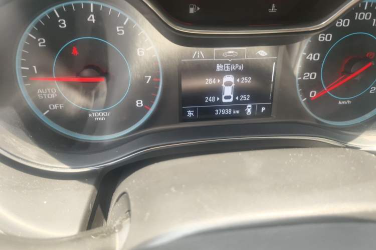 Used Chevrolet Cruze 2018 Redline 330T Dual-Clutch Flagship Edition Odometer Close Up