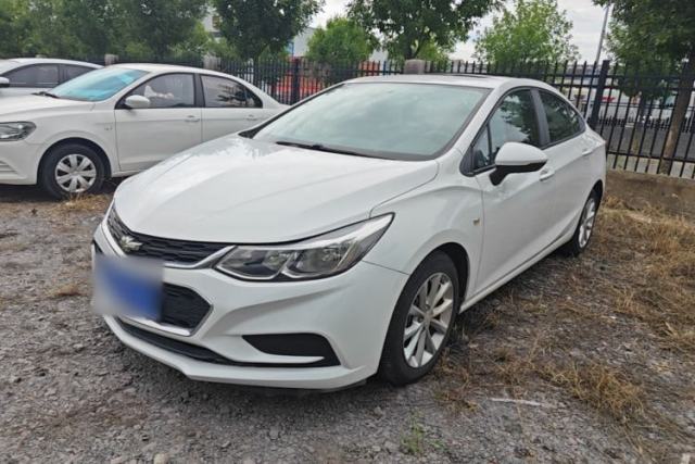 Used Chevrolet Cruze 2018 320 Automatic Pioneer Sunroof Edition