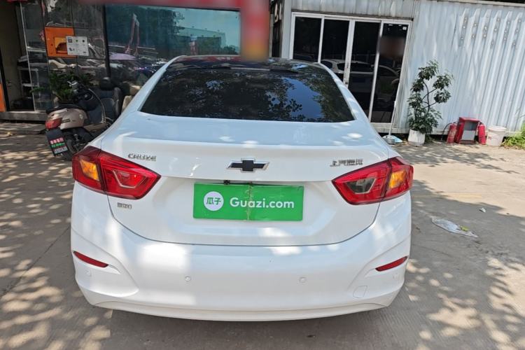 Used Chevrolet Cruze 2018 320 Automatic Pioneer Sunroof Edition Rear