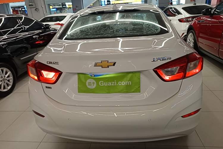 Used Chevrolet Cruze 2018 320 Automatic Xuanfeng Urban Edition Rear