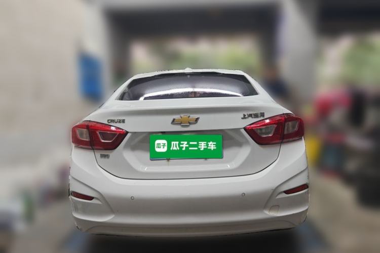 Used Chevrolet Cruze 2018 320 Manual Xuanfeng Edition Rear