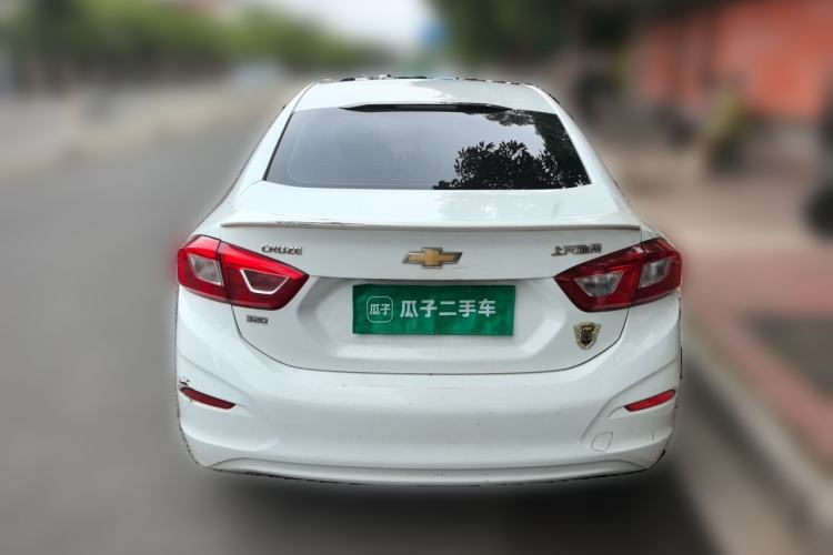 Used Chevrolet Cruze 2018 Hatchback 320 Manual Pioneer Edition Rear