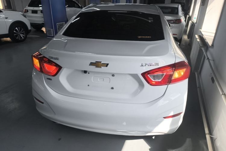 Used Chevrolet Cruze 2018 320 Automatic Pioneer Sunroof Edition Rear