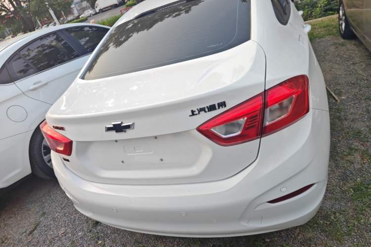 Used Chevrolet Cruze 2018 Redline 320 Automatic Pioneer Edition Rear