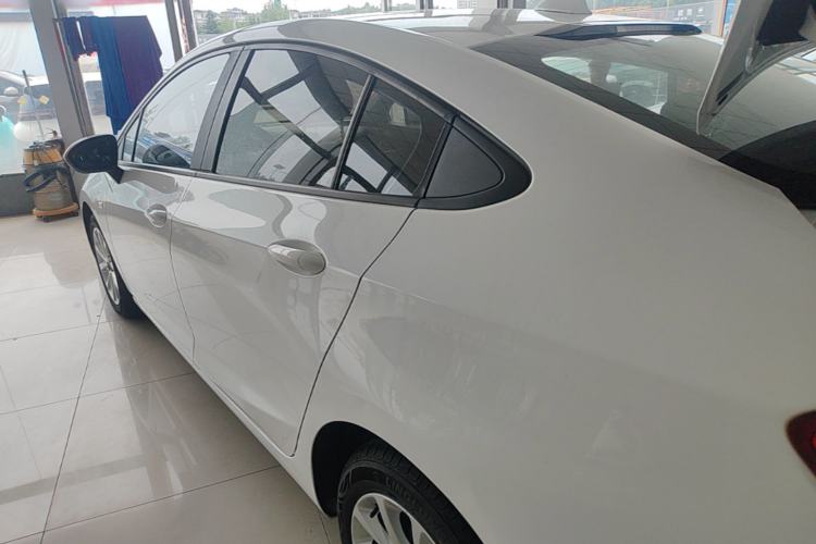 Used Chevrolet Cruze 2018 320 Automatic Pioneer Sunroof Edition Rear Left 45 Deg