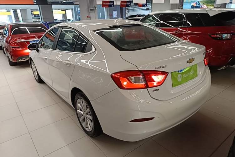 Used Chevrolet Cruze 2018 320 Automatic Xuanfeng Urban Edition Rear Left 45 Deg