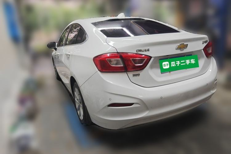 Used Chevrolet Cruze 2018 320 Manual Xuanfeng Edition Rear Left 45 Deg
