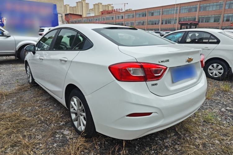 Used Chevrolet Cruze 2018 320 Automatic Pioneer Sunroof Edition Rear Left 45 Deg