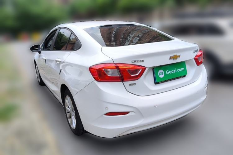 Used Chevrolet Cruze 2018 320 Automatic Pioneer Sunroof Edition Rear Left 45 Deg