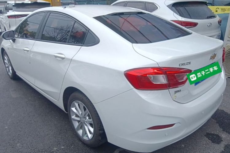 Used Chevrolet Cruze 2018 320 Automatic Pioneer Sunroof Edition Rear Left 45 Deg
