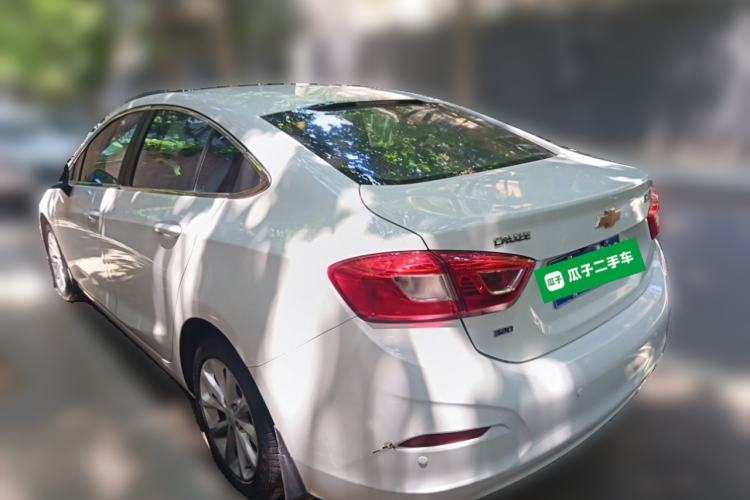 Used Chevrolet Cruze 2018 320 Automatic Pioneer Sunroof Edition Rear Left 45 Deg