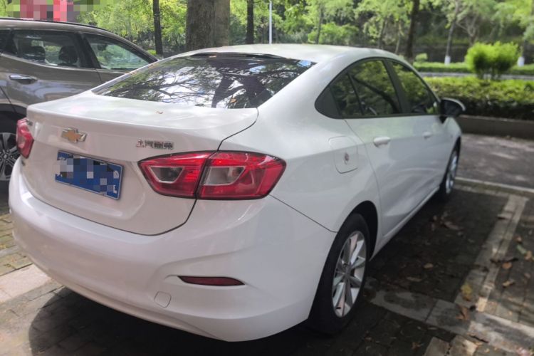 Used Chevrolet Cruze 2018 320 Automatic Pioneer Sunroof Edition Rear Right 45 Deg